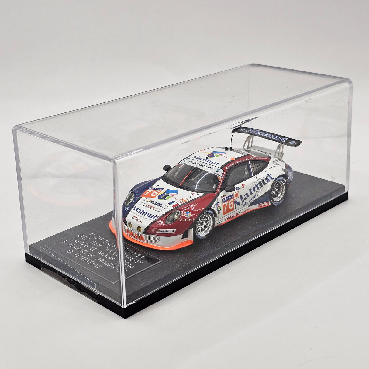Spark Porsche 997 GT3-RSR #76 Performance Matmut 24Hrs Le Mans 2014 1/43 Scale