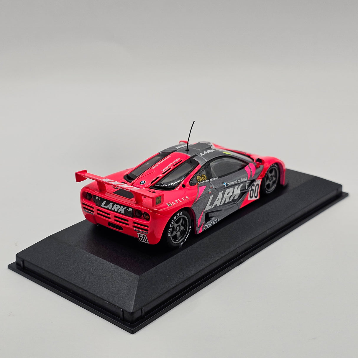 Minichamps McLaren F1 GTR #60 Team Lark McLaren JGTC GT500 1996 1/43 Scale