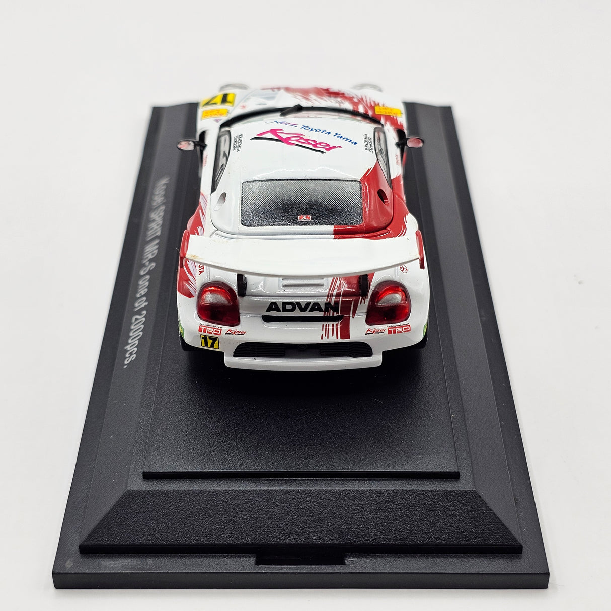 EBBRO Toyota MR-S #17 Kosei TOM'S Spirit JGTC GT300 2002 1/43 Scale