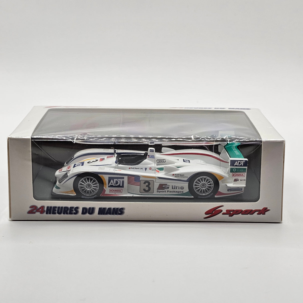 Spark Audi R8 #3 ADT Champion Racing 24Hrs Le Mans 2005 Winner 1/43 Scale 43LM05