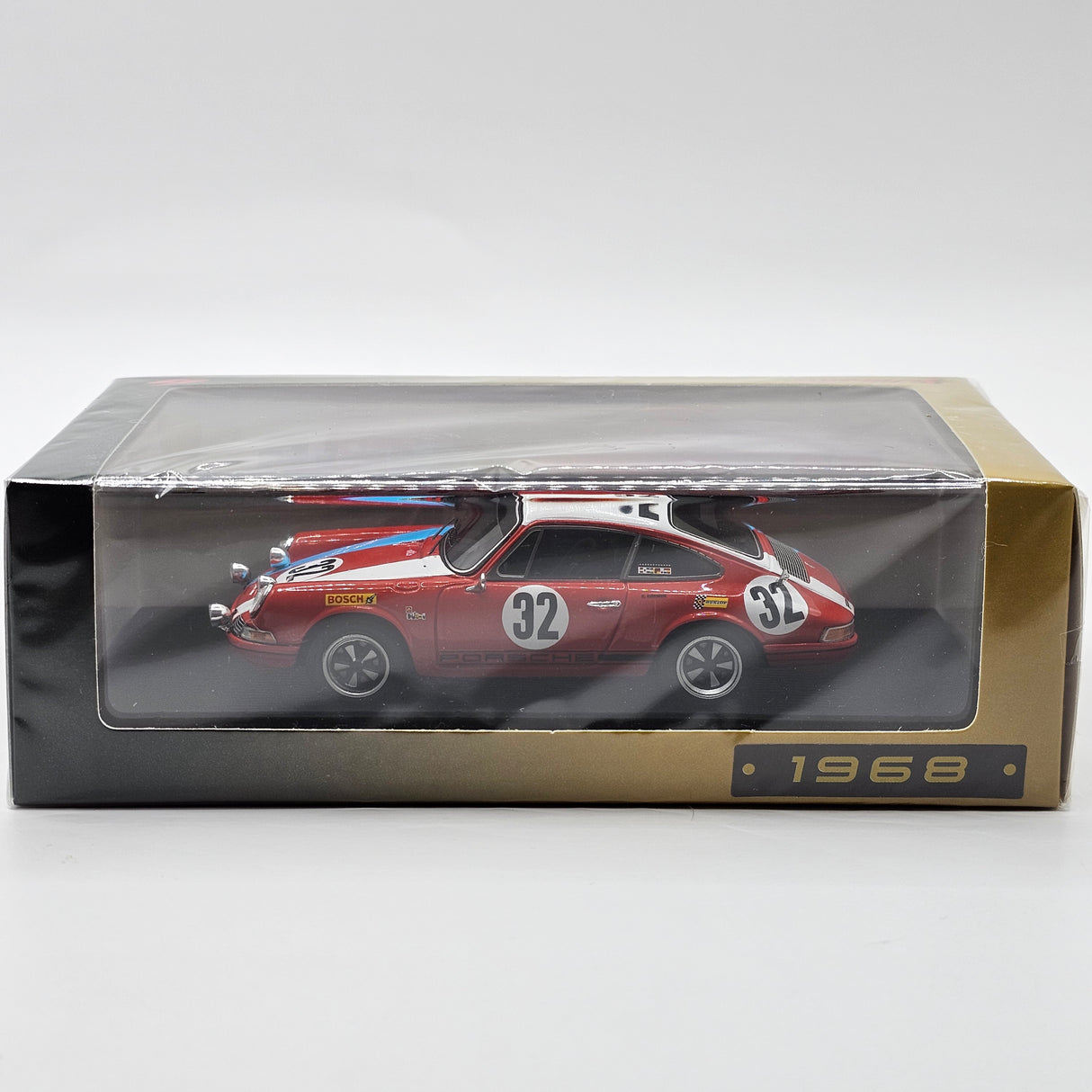 Spark Porsche 911 #32 Auto Kremer Racing Winner 24 Hours of Spa 1968 1/43 Scale 43SPA1968