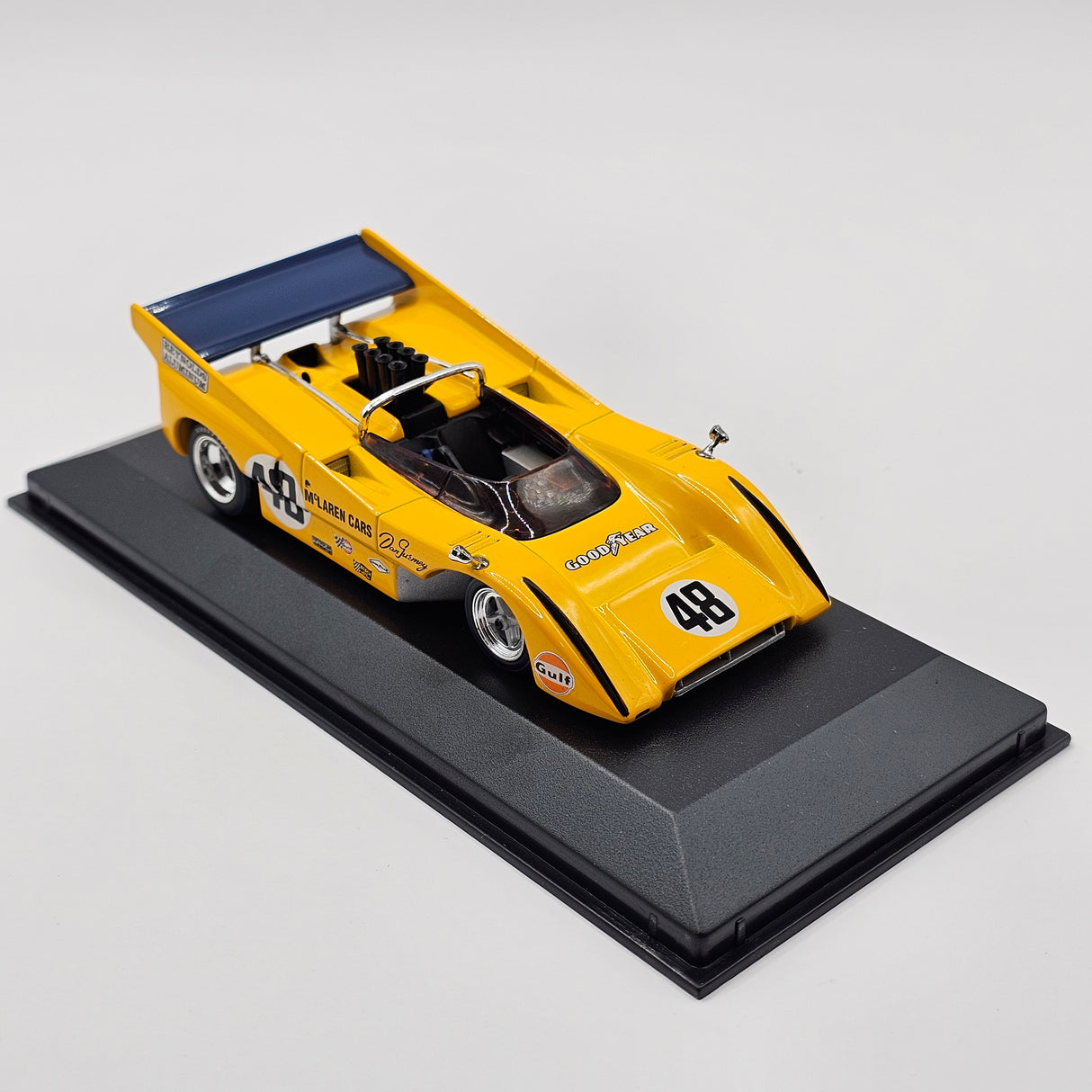 Minichamps McLaren M8D #48 Bruce McLaren Racing D.Gurney Can-Am 1970 1/43 Scale