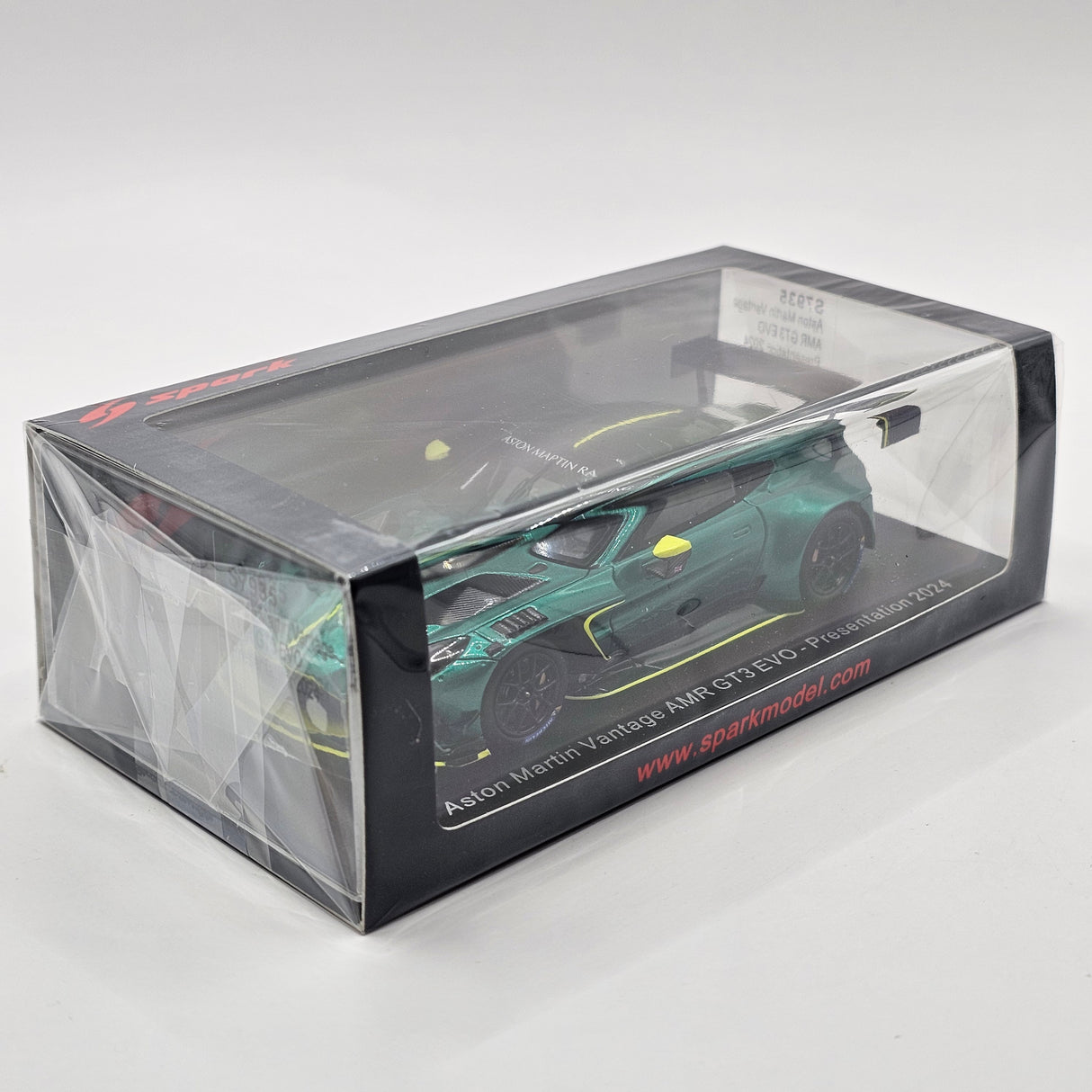 Spark Aston Martin Vantage AMR GT3 EVO Presentation 2024 Green 1/43 Scale S7935