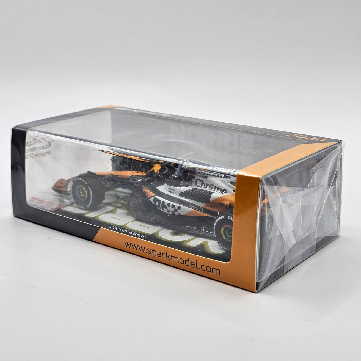 Spark McLaren MCL38 #4 Lando Norris Singapore F1 GP Winner 2024 1/43 Scale S9561