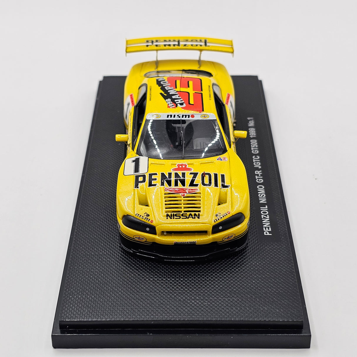 EBBRO P4 Nissan Skyline R34 GT-R #1 Pennzoil JGTC GT500 1999 Champions 1/43 Scale