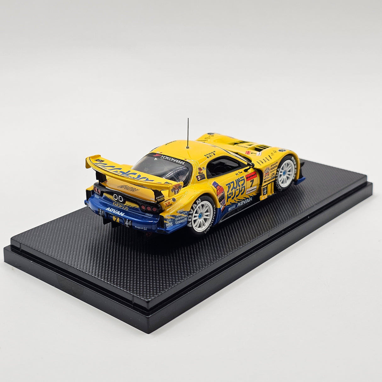 EBBRO Mazda RX7 #7 RE Amemiya Racing Super GT GT300 2005 1/43 Scale