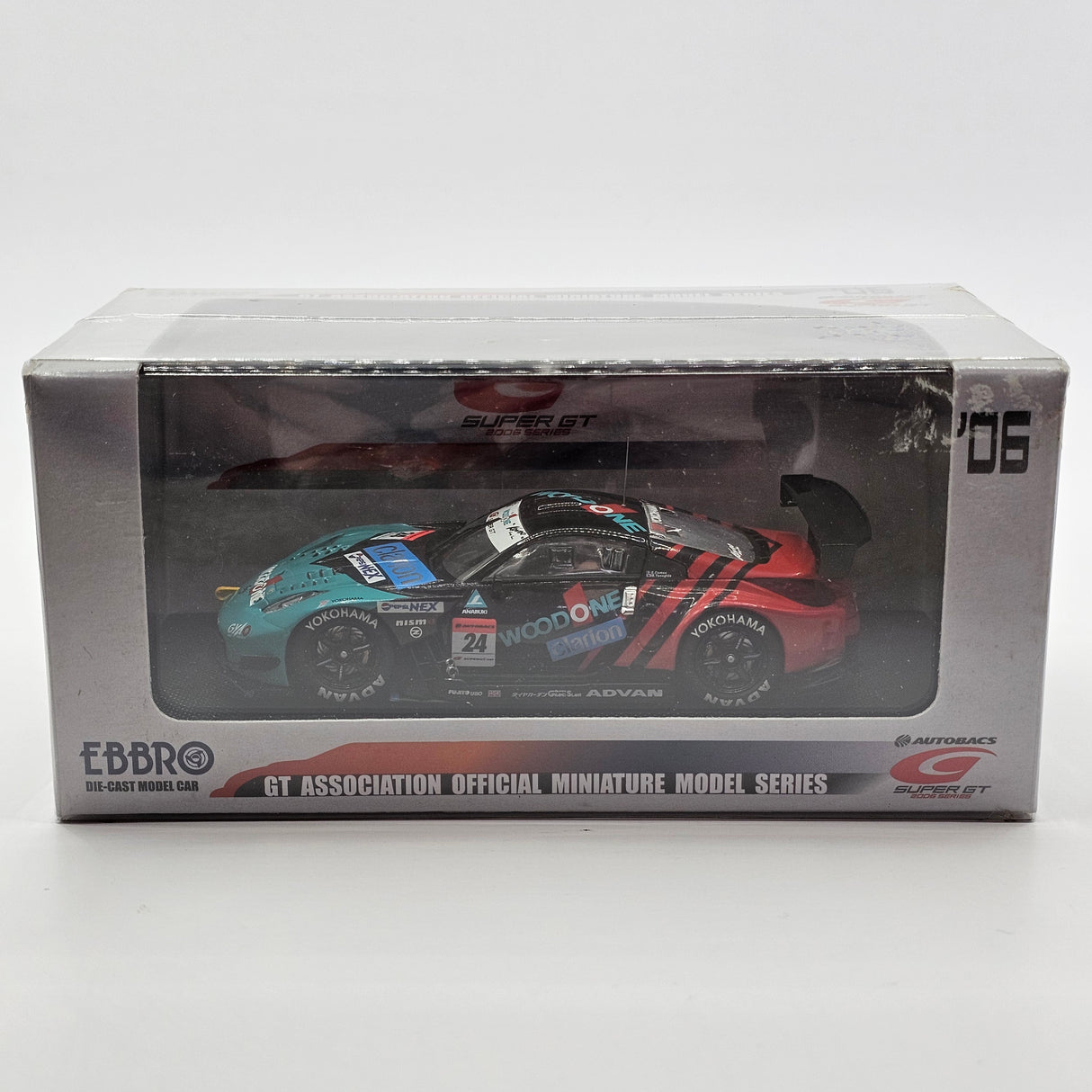 EBBRO Nissan Z #24 Kondo Woodone Advan Super GT GT500 2006 1/43 Scale
