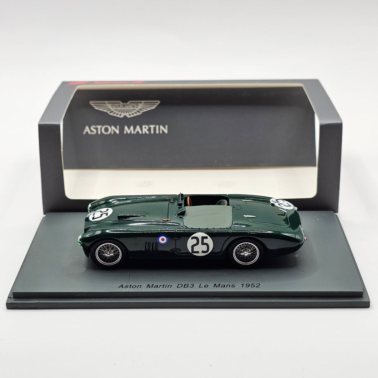 Spark Aston Martin DB3 #25 Aston Martin Ltd Le Mans 1952 1/43 Scale S2423