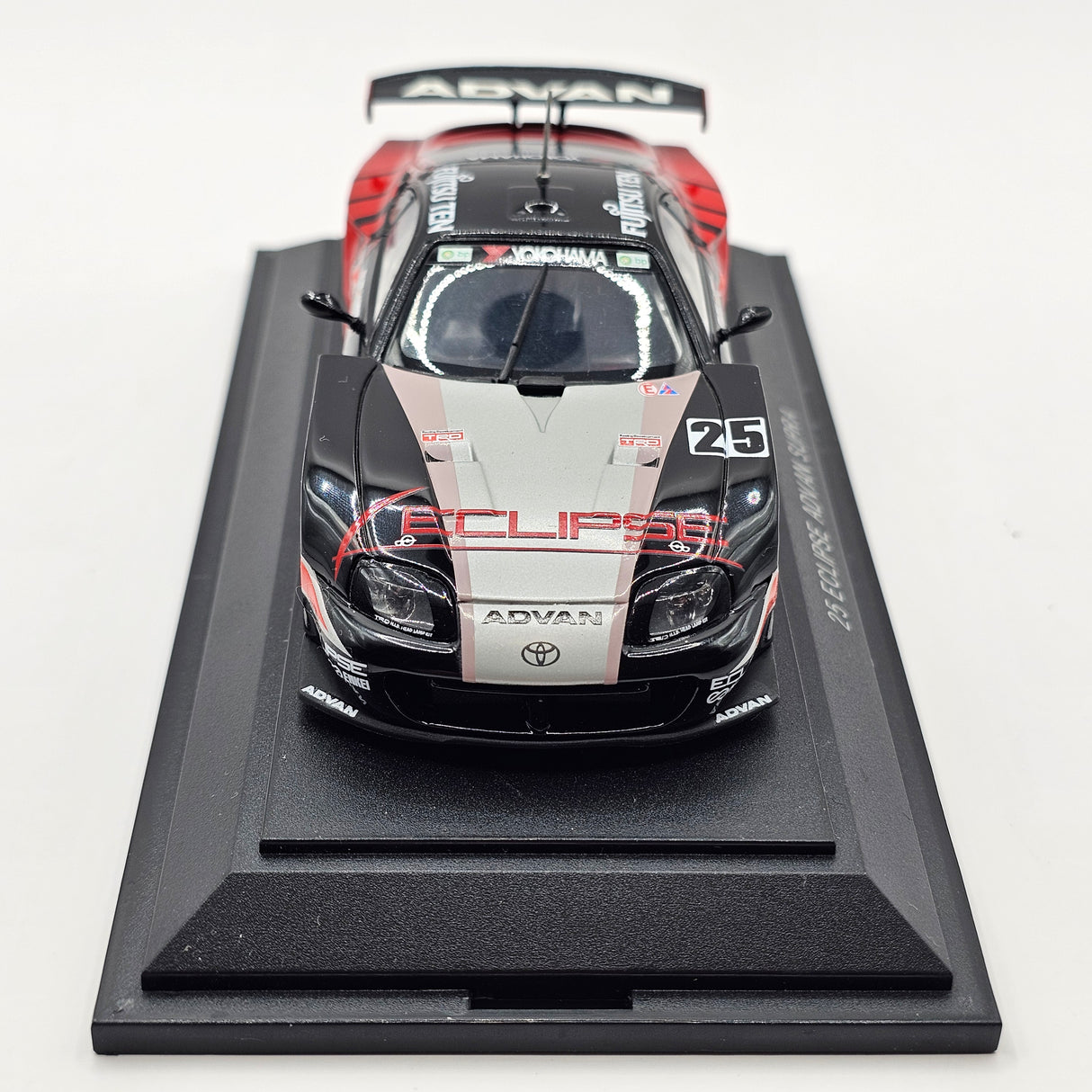 EBBRO Toyota Supra #25 Team Advan Tsuchiya JGTC GT500 2004 1/43 Scale