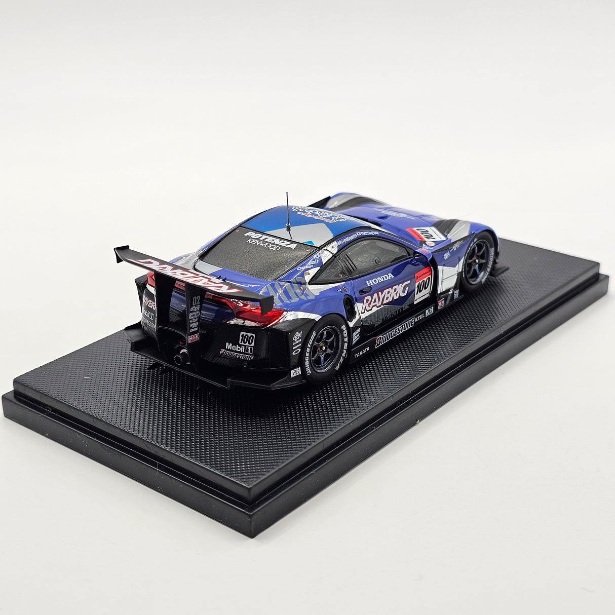 EBBRO Honda HSV-010 #100 Raybrig Team Kunimitsu Super GT GT500 2011 1/43 Scale