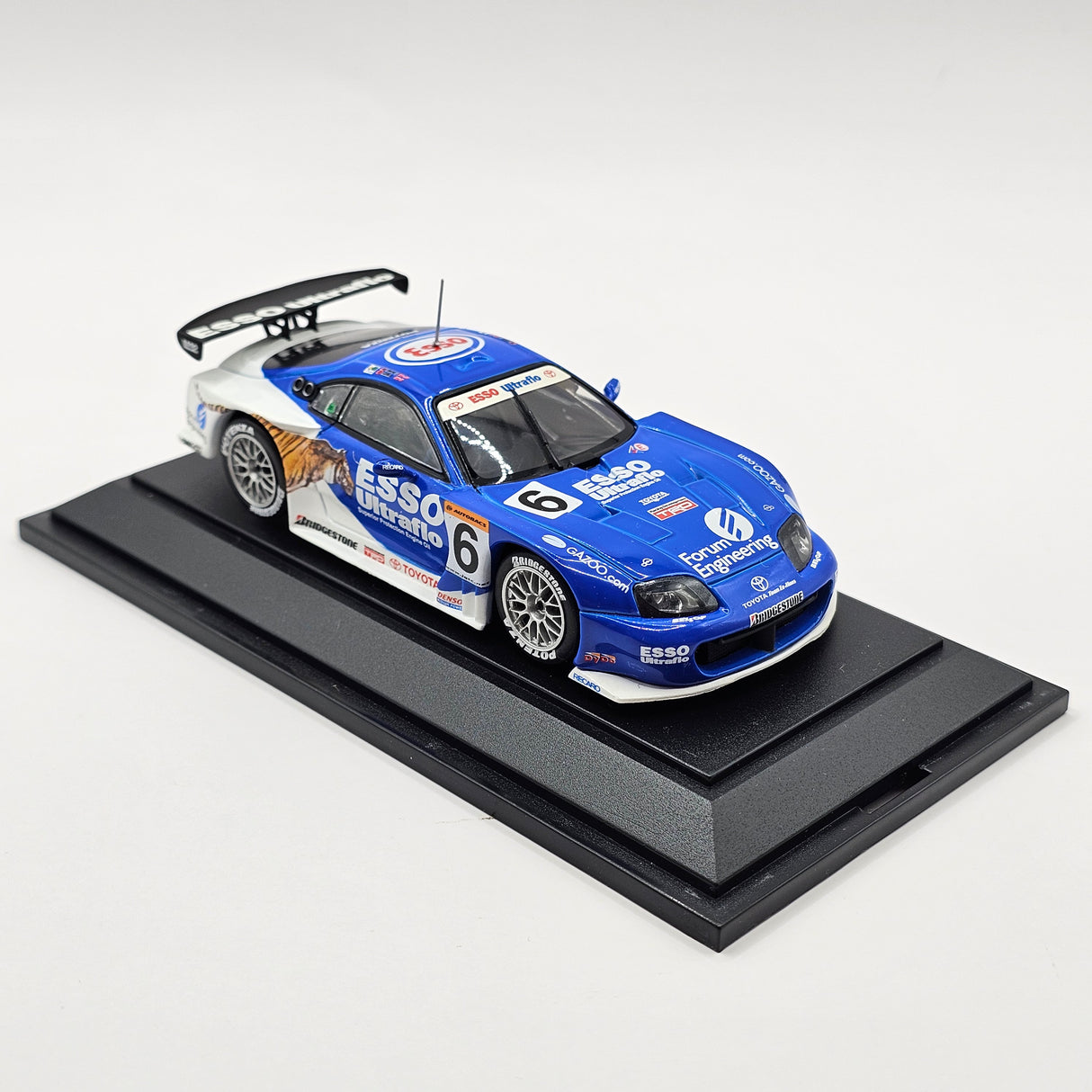 EBBRO Toyota Supra #6 Esso Toyota Team LeMans 2004 JGTC GT500 1/43 Scale
