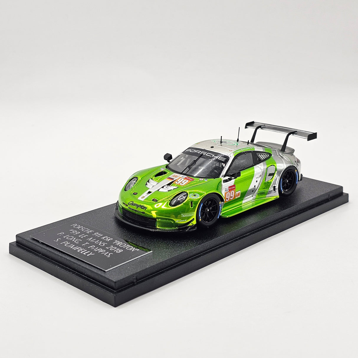 Spark Porsche 911 RSR #99 Proton Competition 24Hrs Le Mans 2018 1/43 Scale