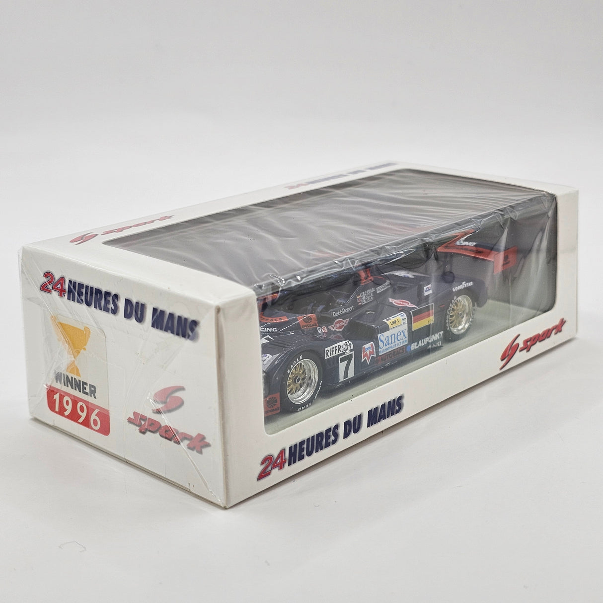 Spark TWR Porsche WSC-95 #7 Joest Racing 24Hrs Le Mans 1996 Winner 1/43 Scale