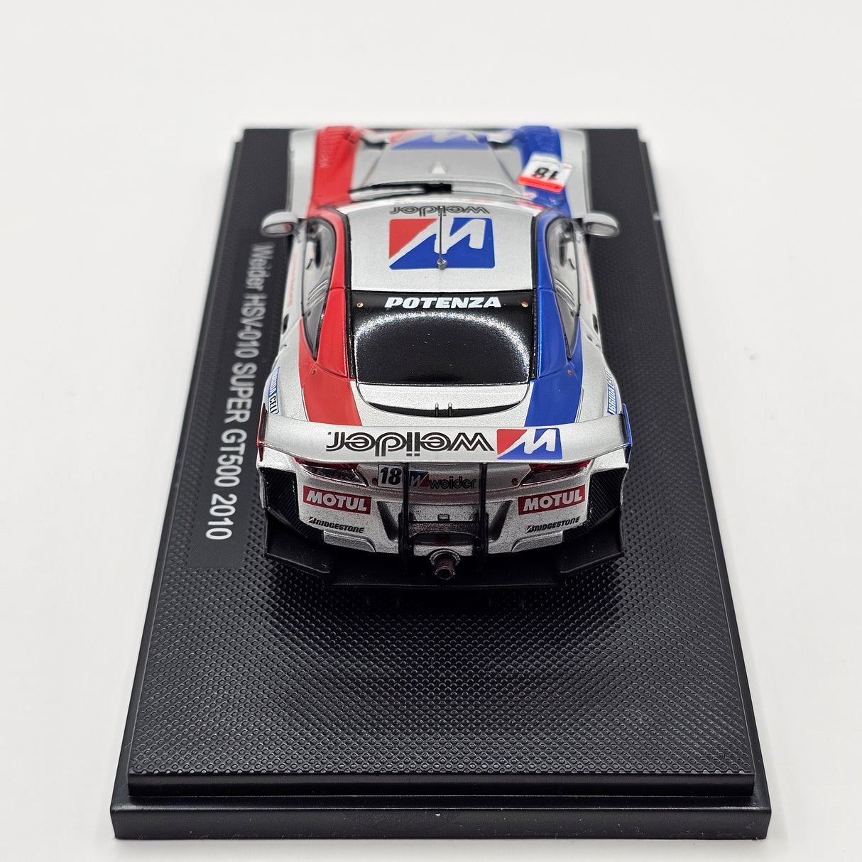 EBBRO Honda HSV-010 #18 Weider Honda Racing Super GT 2010 Champions 1/43 Scale