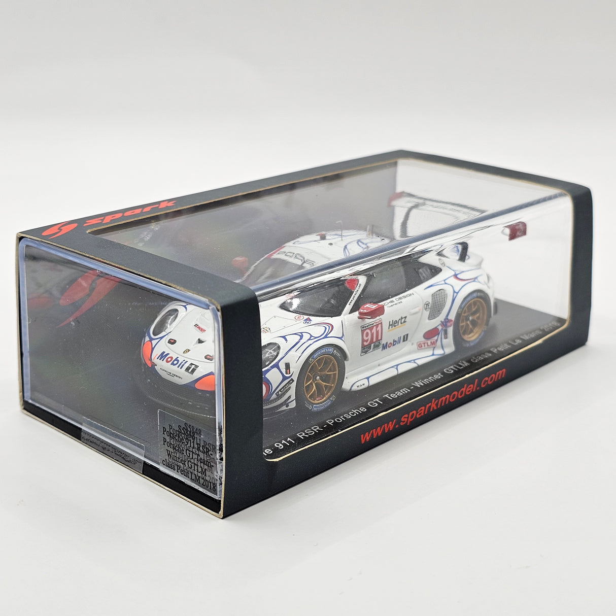 Spark Porsche 911 RSR #911 Porsche GT Team GTLM Winner Petit Le Mans 2018 1/43 Scale