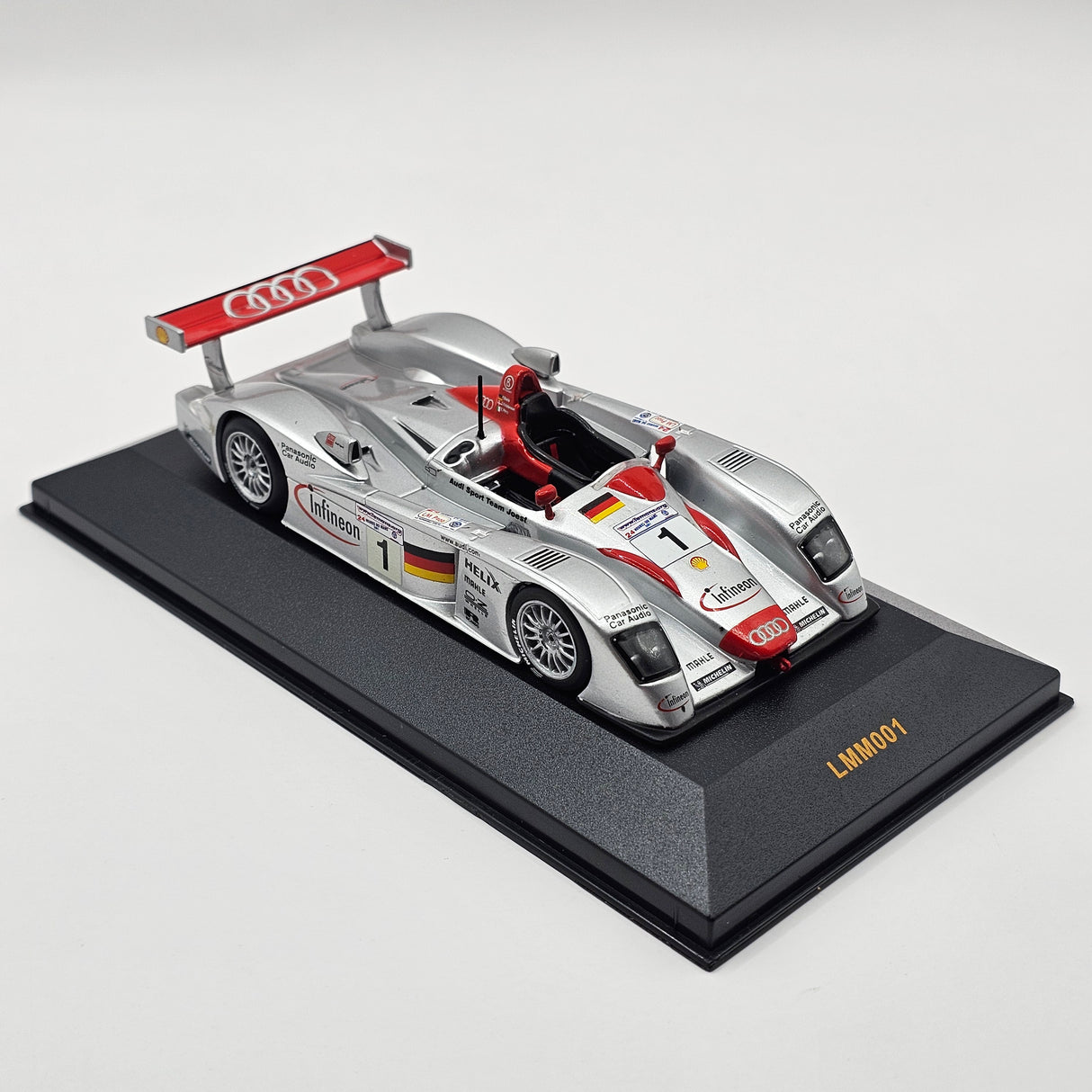 IXO Audi R8 #1 Audi Sport Team Joest Le Mans Winner 2001 1/43 Scale LMM001
