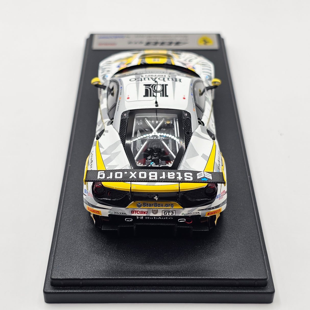 Looksmart Ferrari 488 GT3 #27 HubAuto Corsa Winner 8Hrs California 2019 1/43 Scale