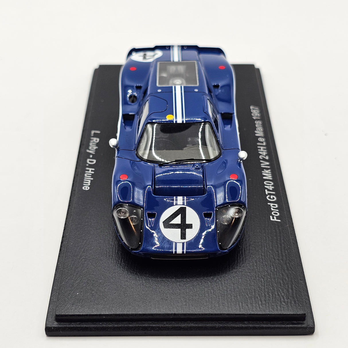 Spark Ford GT40 MK IV #4 Ford Motor Company 24Hrs Le Mans 1967 1/43 Scale