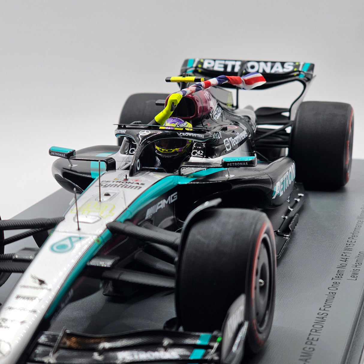 Spark Mercedes-AMG F1 W15 #44 Hamilton Winner British F1 GP 2024 1/18 18S999
