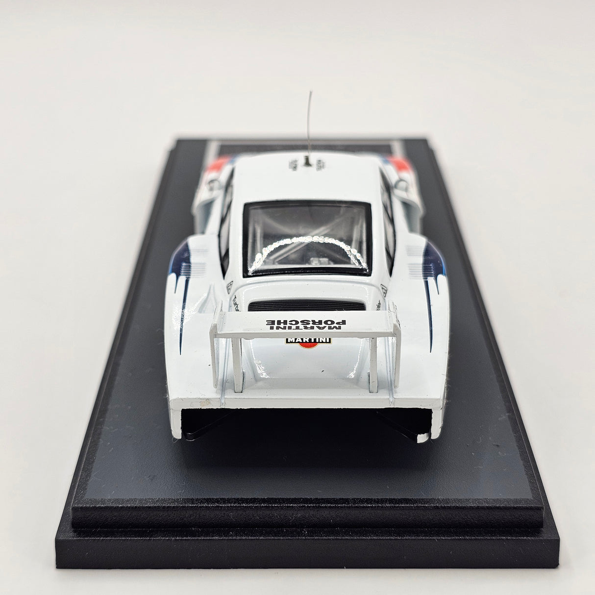 Minichamps Porsche 935-78 'Moby Dick' #43 Porsche Racing 24Hrs Le Mans 1978 1/43 Scale