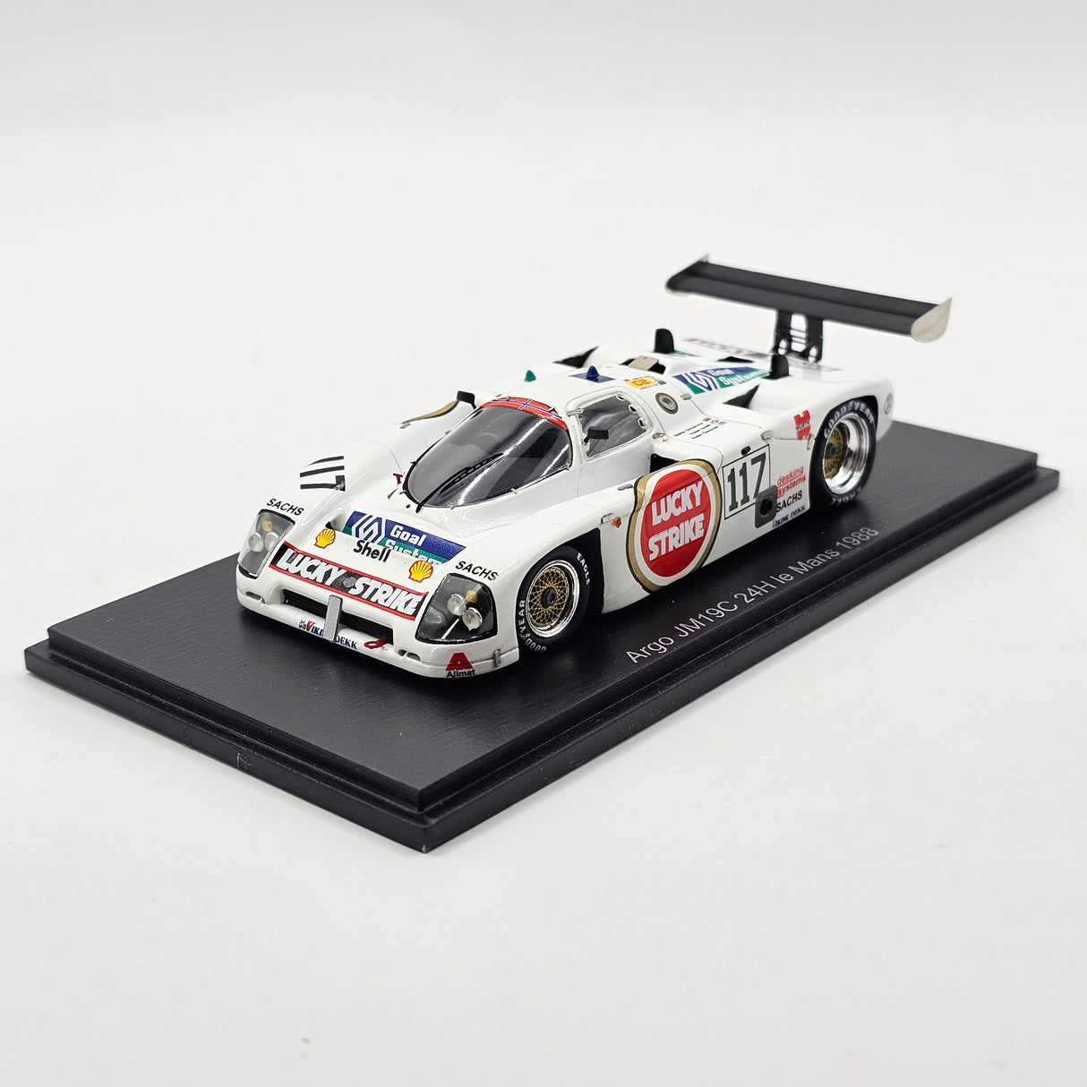Spark Argo JM19C #117 Lucky Strike 24Hrs Le Mans 1988 1/43 Scale S7316