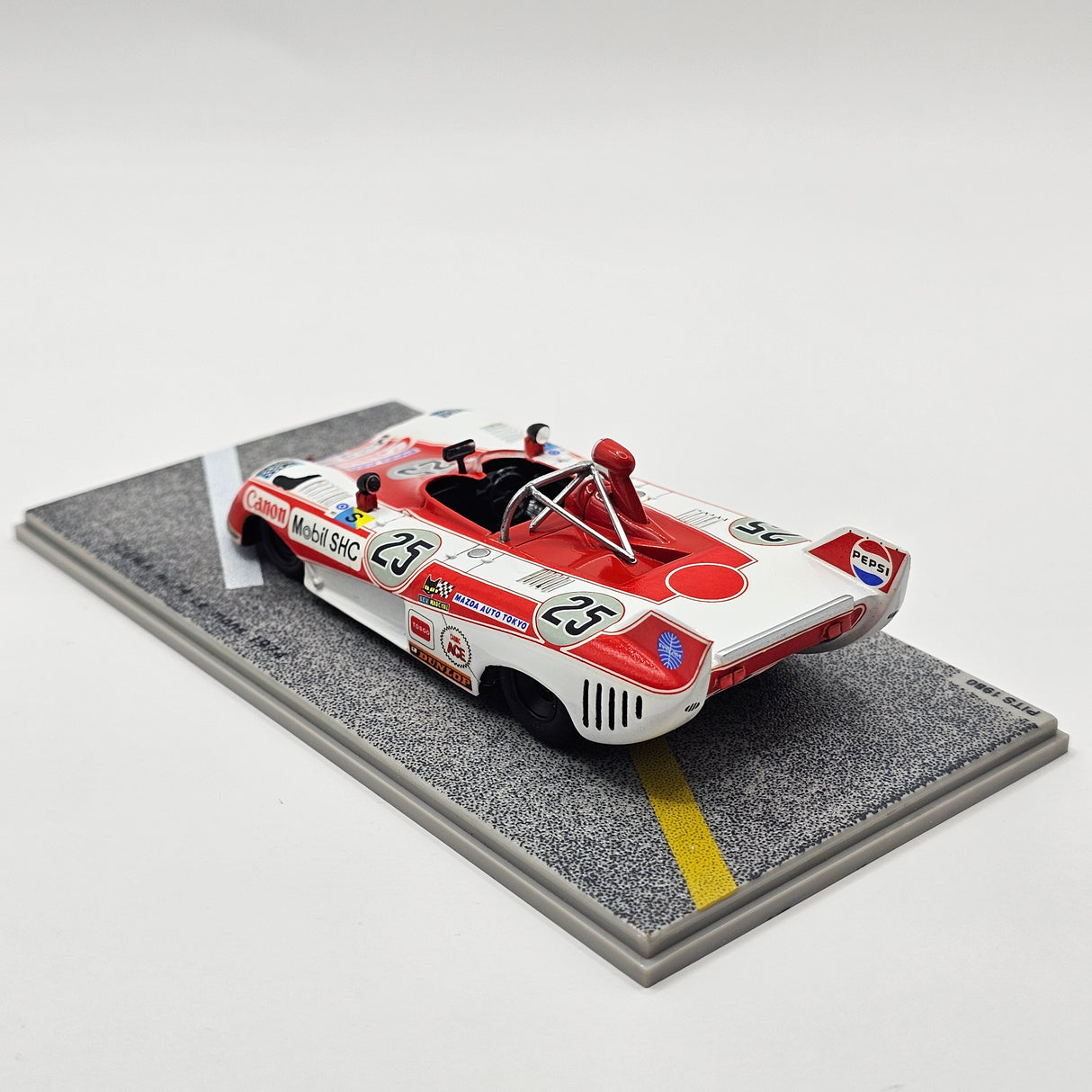Spark Sigma MC74 #25 Sigma Automotive Le Mans 24Hrs 1974 Rotary History 1/43 Scale