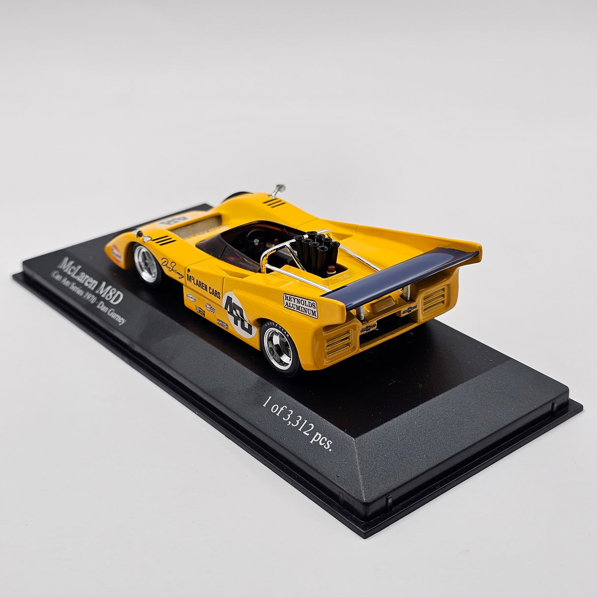 Minichamps McLaren M8D #48 Bruce McLaren Racing D.Gurney Can-Am 1970 1/43 Scale