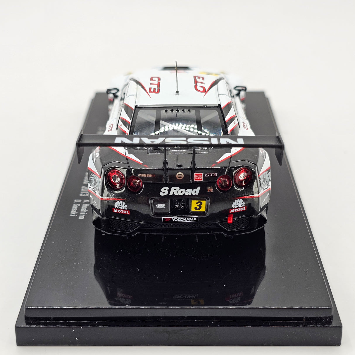 EBBRO Nissan GT-R GT3 GT300 #3 S-Road NDDP Racing Super GT 2013 1/43 Scale