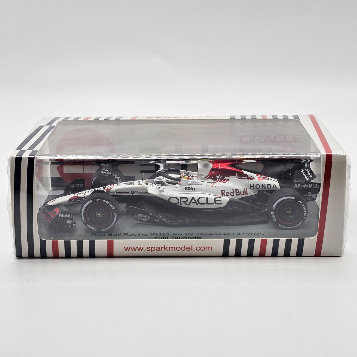 Spark Red Bull Racing RB21 #22 Yuki Tsunoda Japanese GP 2025 (With Pit Board) 1/43 Scale