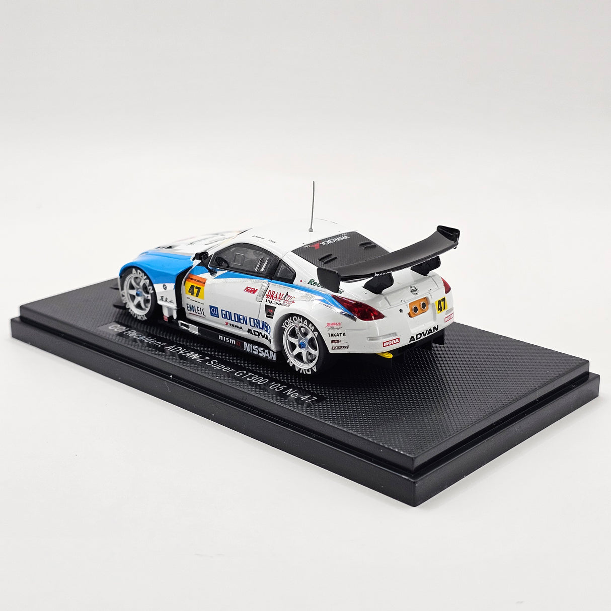 EBBRO Nissan Fairlady Z #47 Advan Team MOLA Super GT GT300 2005 1/43 Scale