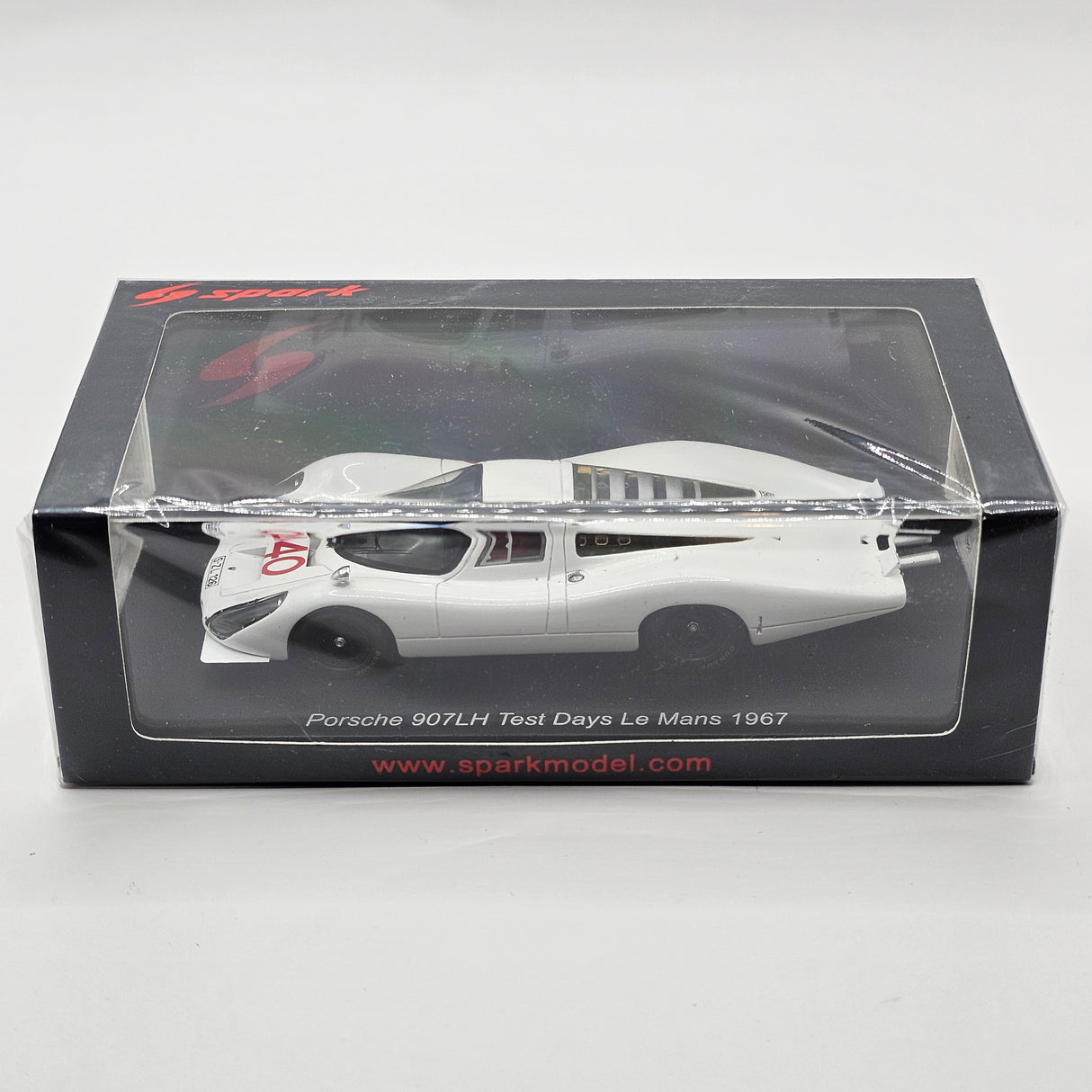 Spark Porsche 907/6L #40 Porsche System Engineering Test Le Mans 1967 1/43 Scale