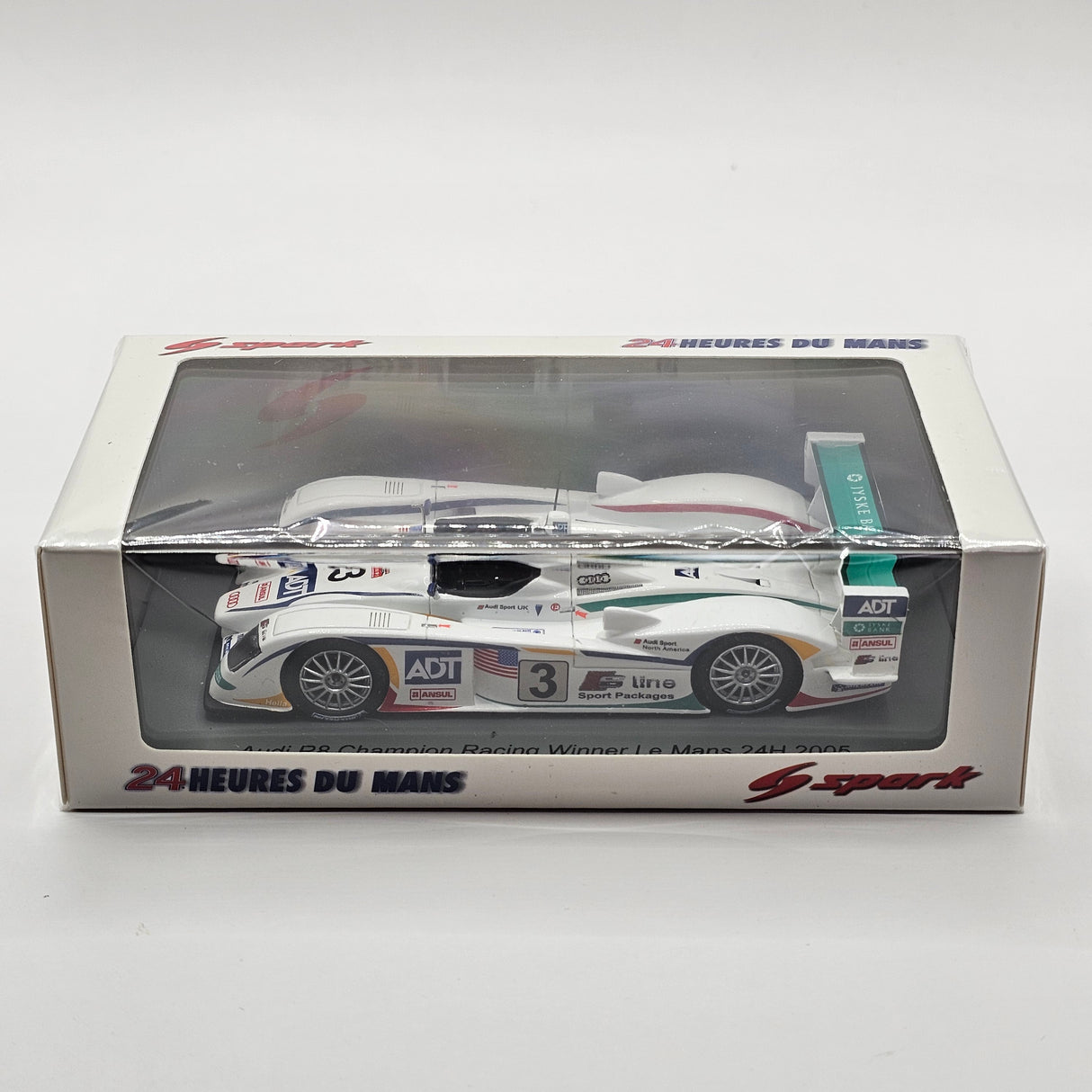 Spark Audi R8 #3 ADT Champion Racing 24Hrs Le Mans 2005 Winner 1/43 Scale 43LM05