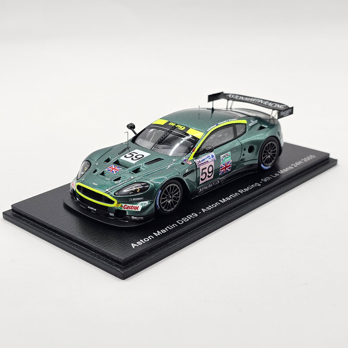 Spark Aston Martin DBR9 #59 Aston Martin Racing 24Hrs Le Mans 2005 1/43 Scale