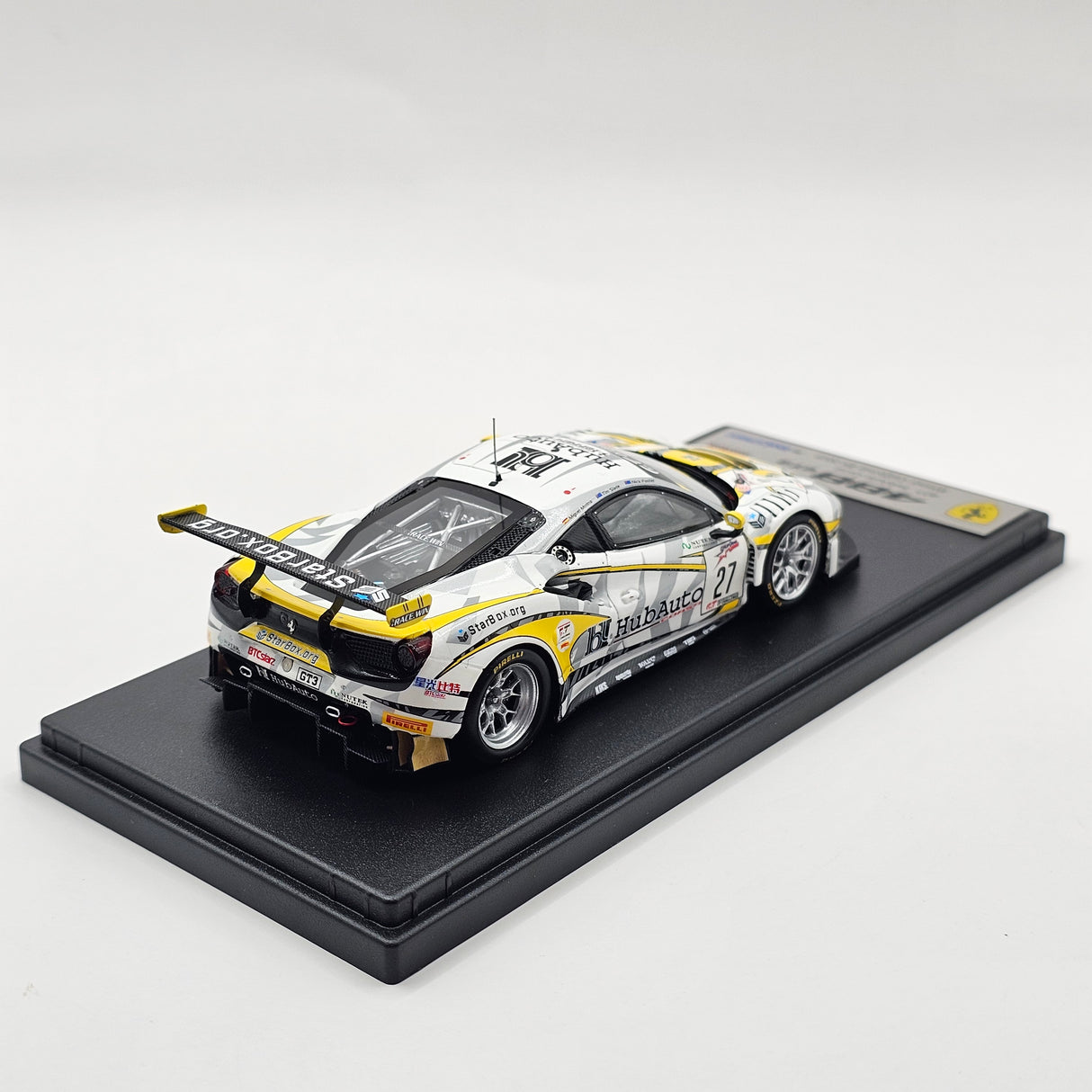 Looksmart Ferrari 488 GT3 #27 HubAuto Corsa Winner 8Hrs California 2019 1/43 Scale