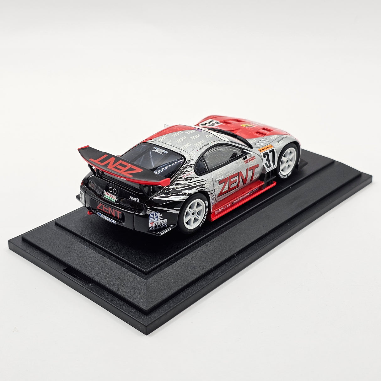 EBBRO Toyota Supra #37 Zent Toyota Team TOM'S JGTC GT500 2002 1/43 Scale
