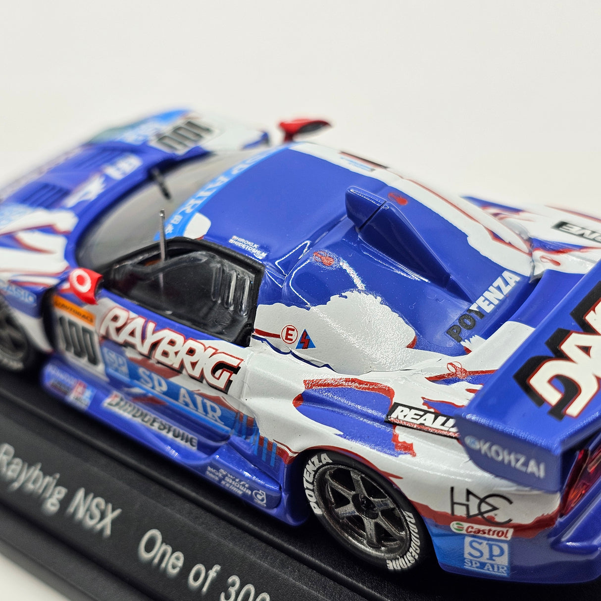EBBRO Honda NSX #100 Raybrig Team Kunimitsu JGTC GT500 2002 1/43 Scale