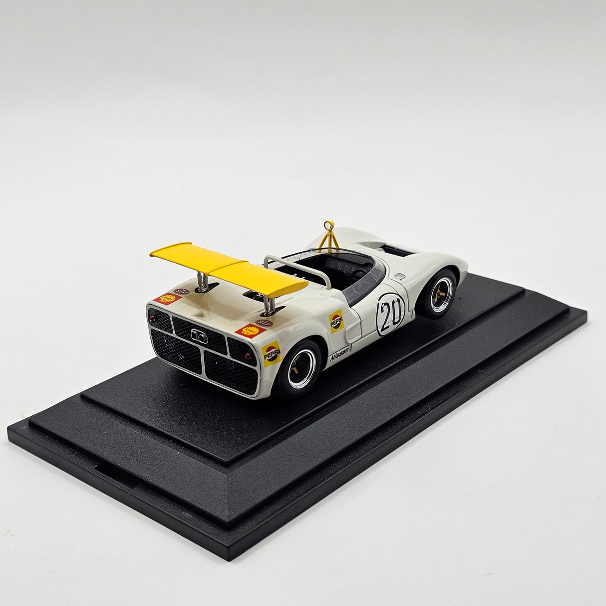 EBBRO Nissan R381 #20 Nissan Motor Co. 1968 Japan Grand Prix (GP race) 1/43 Scale