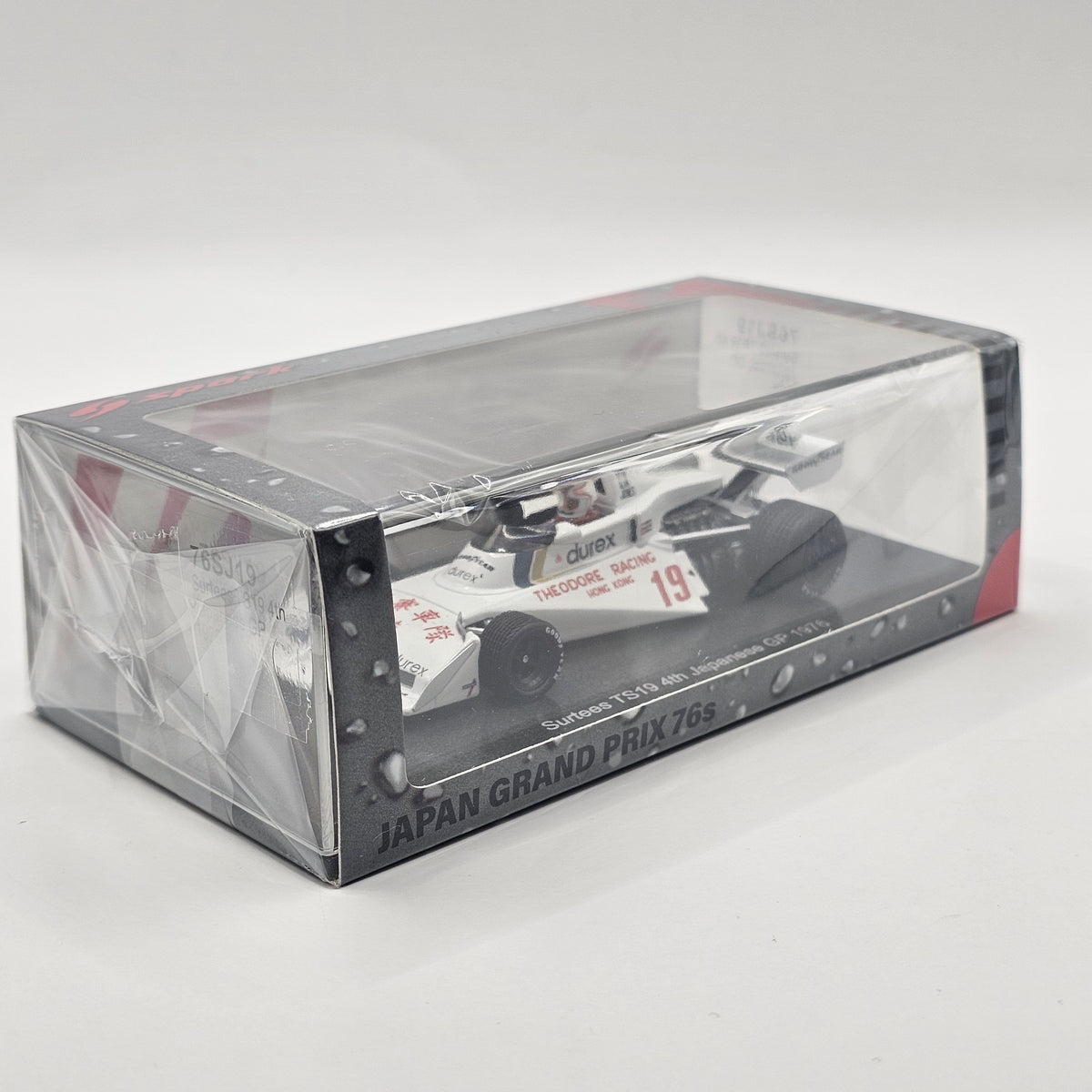Spark Surtees TS19 #19 Alan Jones 1976 Japanese F1 Grand Prix 1/43 Scale