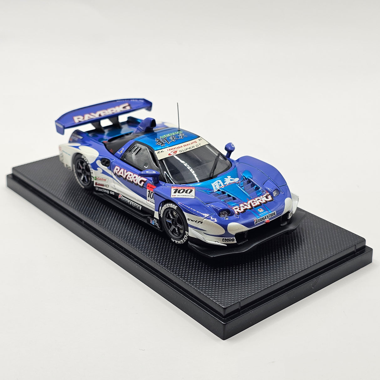EBBRO Honda NSX #100 Raybrig Team Kunimitsu Super GT GT500 2005 (Late) 1/43 Scale