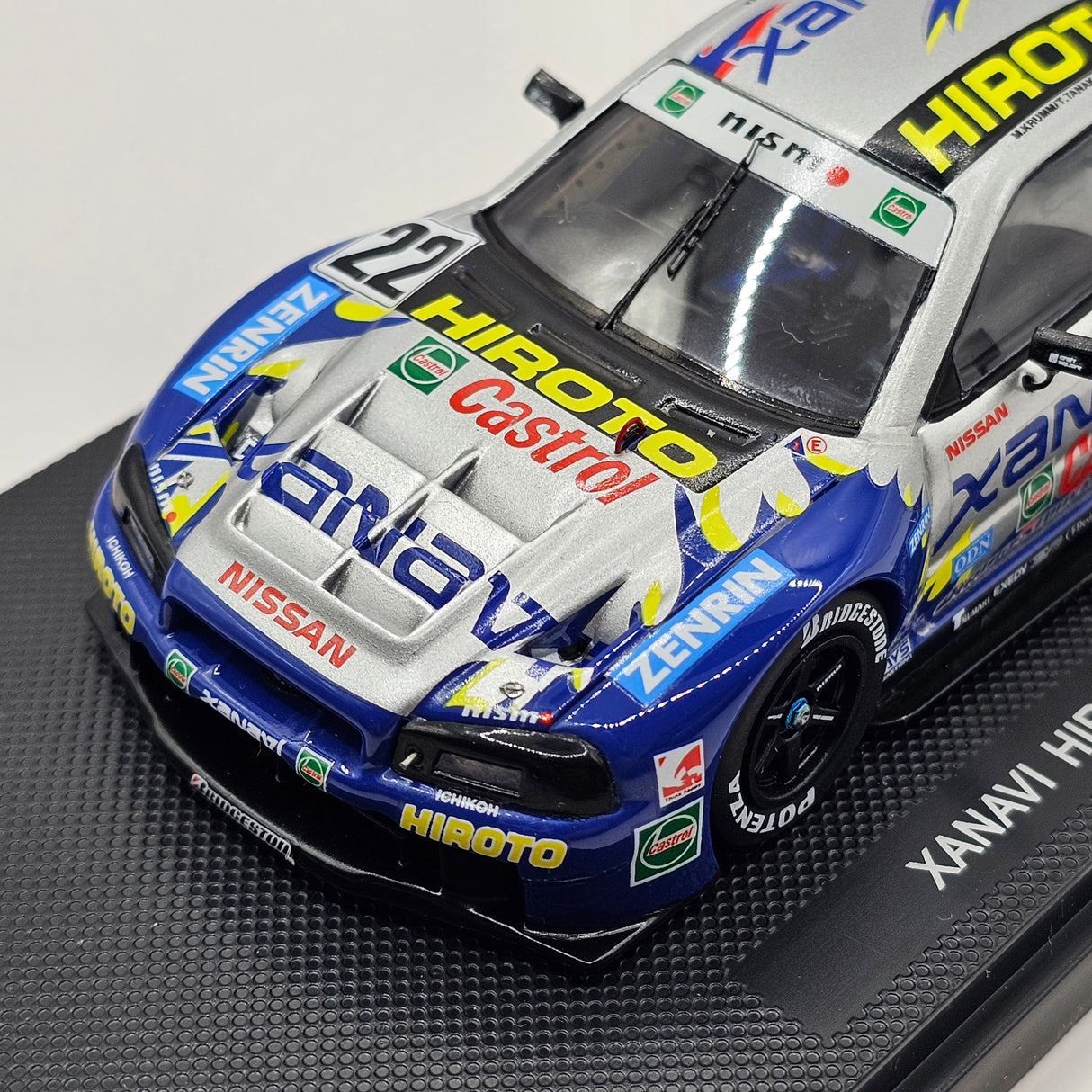 EBBRO P4 Nissan Skyline R34 GT-R #22 Xanavi Hiroto JGTC GT500 2001 1/43 Scale