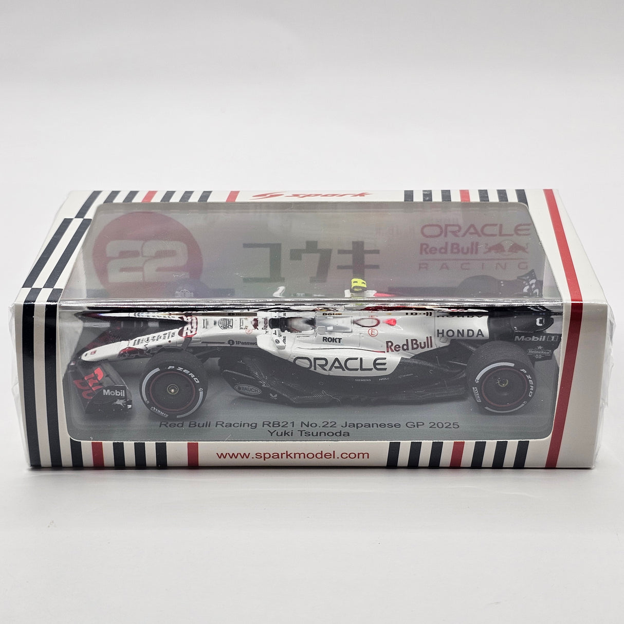 Spark Red Bull Racing RB21 #22 Yuki Tsunoda Japanese GP 2025 (With Pit Board) 1/43 Scale