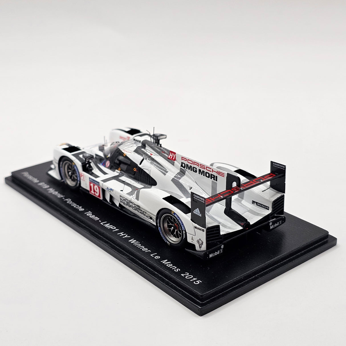 Spark Porsche 919 Hybrid #19 Team Porsche 24Hrs Le Mans 2015 Winner 1/43 Scale 43LM15