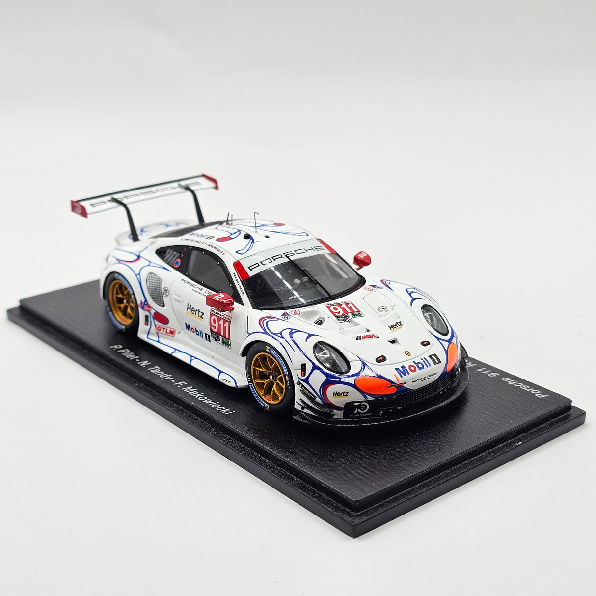 Spark Porsche 911 RSR #911 Porsche GT Team GTLM Winner Petit Le Mans 2018 1/43 Scale