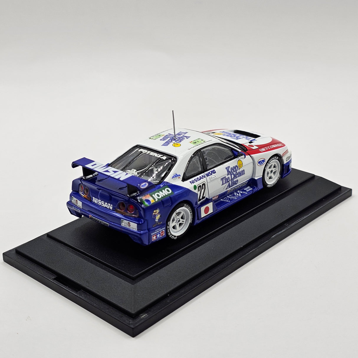 EBBRO Nissan Nismo GT-R R33 #22 Nismo Le Mans 24Hrs LMGT1 1995 1/43 Scale