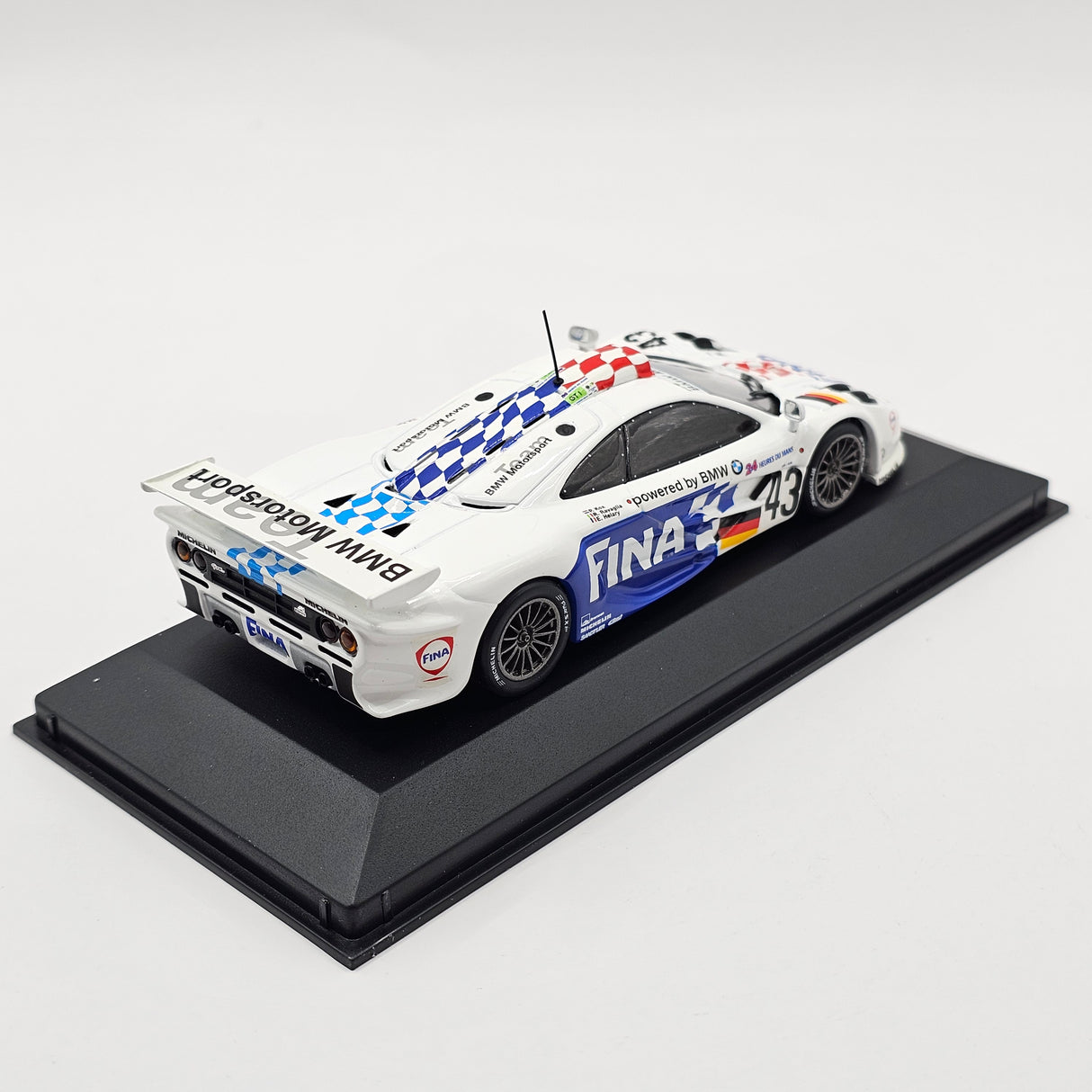 Minichamps McLaren F1 GTR Long Tail #43 BMW Motorsport Le Mans 1997 1/43 Scale