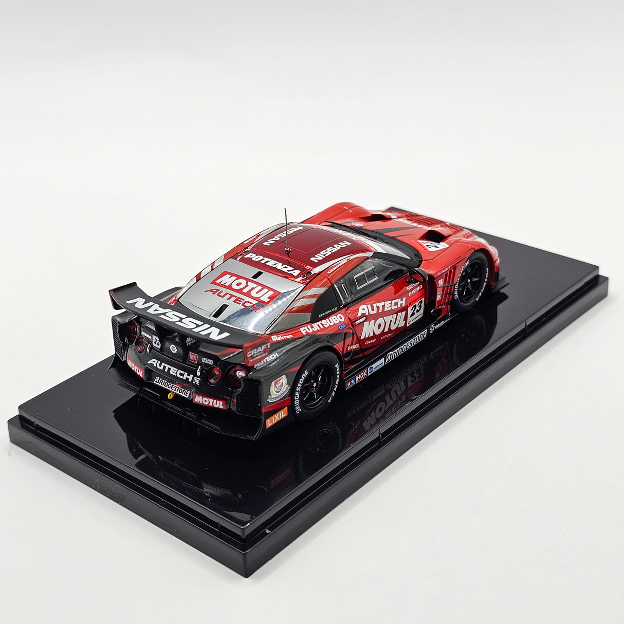 EBBRO Nissan GT-R #23 Motul Autech NISMO Super GT GT500 2012 1/43 Scale