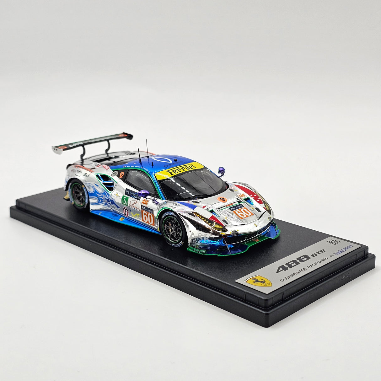Looksmart Ferrari 488 GTE #60 Clearwater Racing 24Hrs Le Mans 2017 1/43 Scale