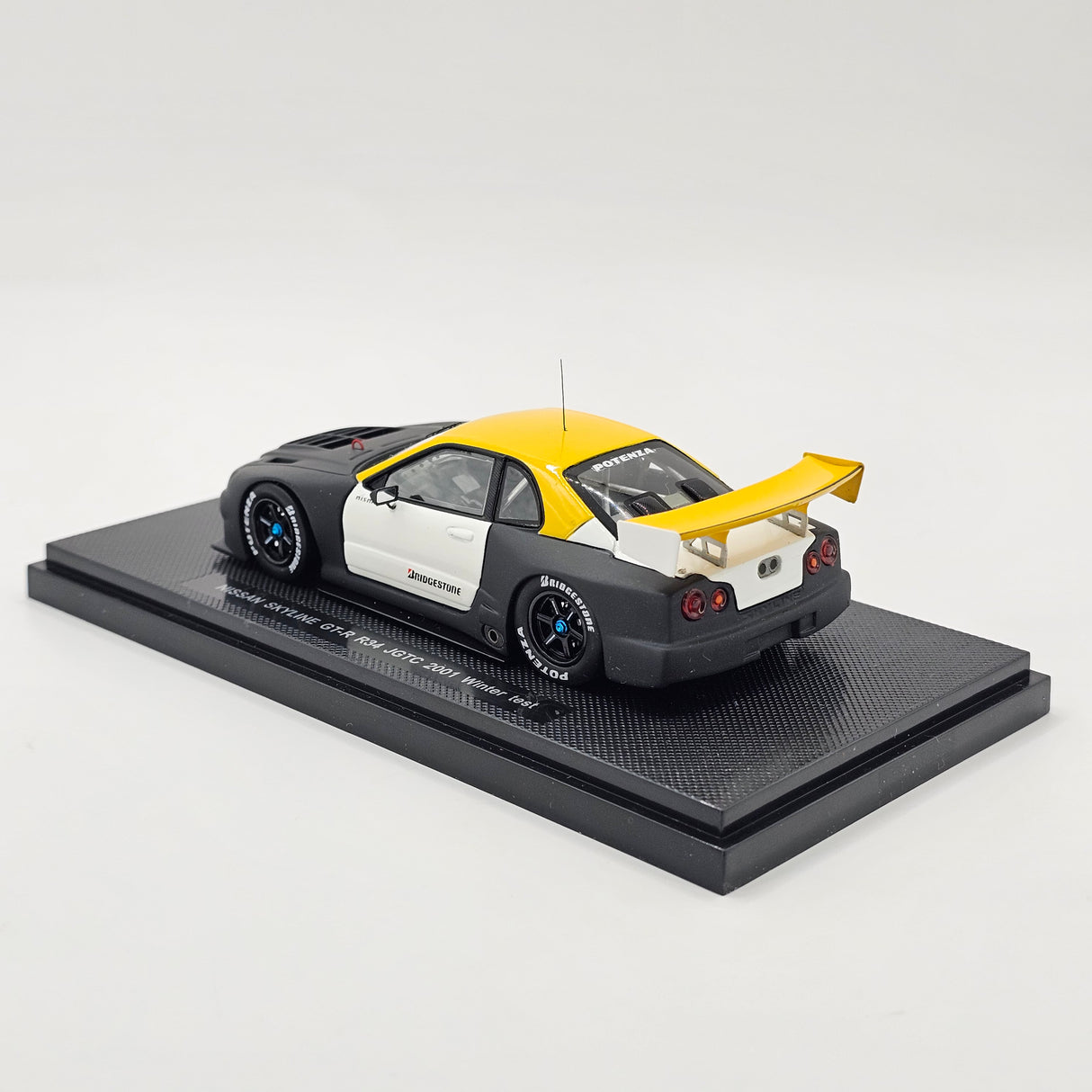 EBBRO P4 Nissan Skyline R34 GT-R NISMO JGTC GT500 2001 Test Car 1/43 Scale