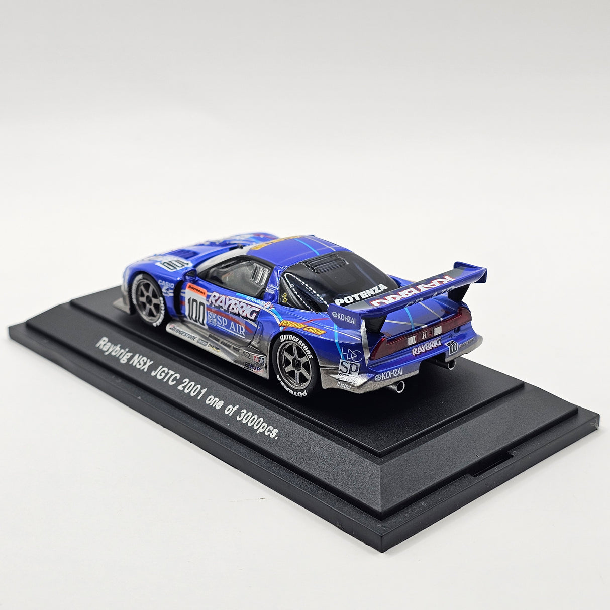 EBBRO Honda NSX #100 Raybrig Team Kunimitsu JGTC GT500 2001 1/43 Scale