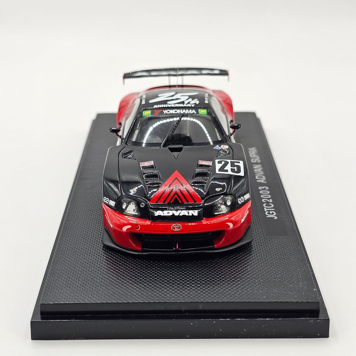 EBBRO P4 Toyota Supra GT500 #25 Team Advan Tsuchiya JGTC 2003 1/43 Scale